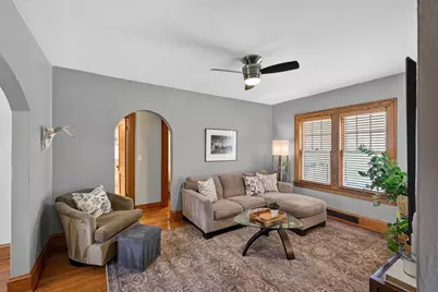 1718 Schlimgen Avenue, Madison, WI 53704 - Photo 7