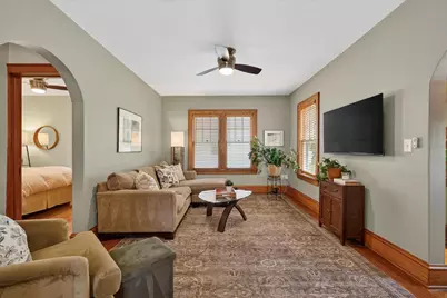 1718 Schlimgen Avenue, Madison, WI 53704 - Photo 5