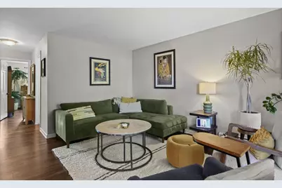 2126 Allen Boulevard #1, Middleton, WI 53562 - Photo 5