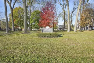 2126 Allen Blvd, Middleton, WI 53562 - Photo 33
