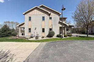 4608 Burma Rd, Mcfarland, WI 53558 - Photo 3
