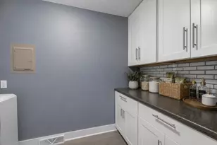 520 W Milwaukee St, Stoughton, WI 53589 - Photo 5