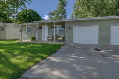 520 W Milwaukee Street, Stoughton, WI 53589 - Photo 3