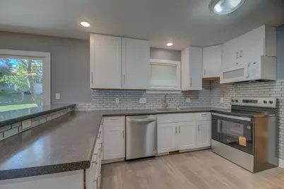 520 W Milwaukee Street, Stoughton, WI 53589 - Photo 17