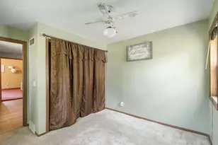 528 4th St, Baraboo, WI 53913 - Photo 11