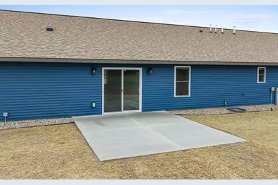1123 S Gale Lane, Dell Prairie, WI 53965 - Photo 5