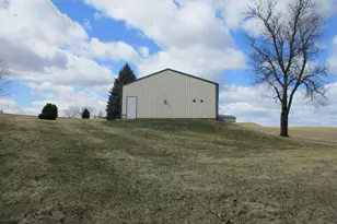 S7304 Sandusky Rd, Hillpoint, WI 53937 - Photo 71