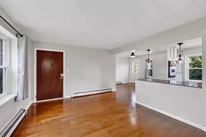 13 Sherman Terrace #2, Madison, WI 53704 - Photo 9