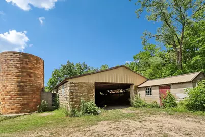 2348 Highway 92, Mount Horeb, WI 53572 - Photo 29