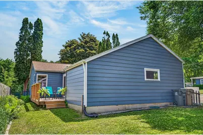 302 Glen Hwy, Madison, WI 53705 - Photo 9