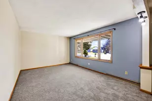 2418 Harvard Dr, Janesville, WI 53545 - Photo 7