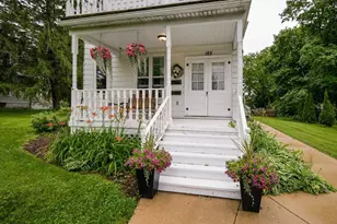 122 N 2nd St, Mount Horeb, WI 53572 - Photo 3