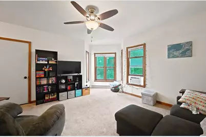 122 N 2nd Street, Mount Horeb, WI 53572 - Photo 17