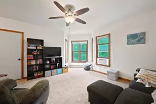 122 N 2nd St, Mount Horeb, WI 53572 - Photo 17