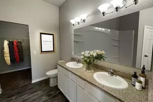 439 S Vine St, Belleville, WI 53508 - Photo 9