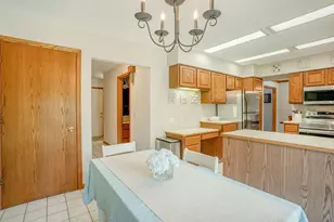 10 Lamplighter Way, Madison, WI 53714 - Photo 15