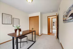 2645 Mica Rd, Fitchburg, WI 53711 - Photo 17