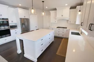 1105 Water Wheel Dr, Waunakee, WI 53597 - Photo 9
