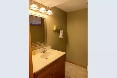 4242 Saratoga Drive, Janesville, WI 53546 - Photo 17