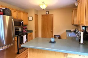 4242 Saratoga Dr, Janesville, WI 53546 - Photo 7