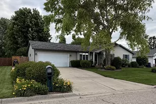 4242 Saratoga Dr, Janesville, WI 53546 - Photo 39