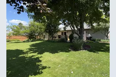 4242 Saratoga Drive, Janesville, WI 53546 - Photo 35
