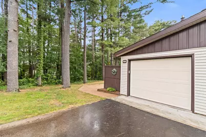 818 Saddle Ridge, Portage, WI 53901 - Photo 3