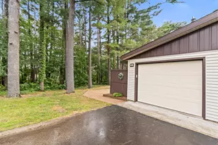 818 Saddle Ridge, Portage, WI 53901 - Photo 3