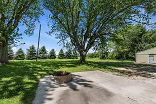 N4779 State Road 67 Rd, Iron Ridge, WI 53035 - Photo 33
