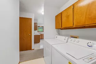 700 S Lincoln Ave, Beaver Dam, WI 53916 - Photo 27
