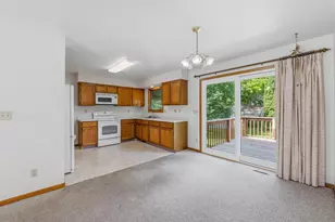700 S Lincoln Ave, Beaver Dam, WI 53916 - Photo 11
