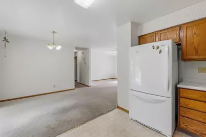 700 S Lincoln Avenue, Beaver Dam, WI 53916 - Photo 13