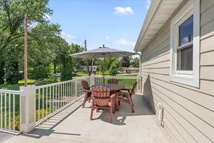 2321 Gold Dr, Fitchburg, WI 53711 - Photo 9