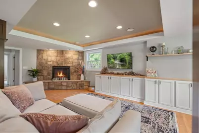 2321 Gold Drive, Fitchburg, WI 53711 - Photo 5