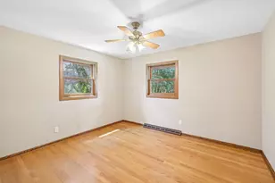 1210 Ellen Ave, Madison, WI 53716 - Photo 21