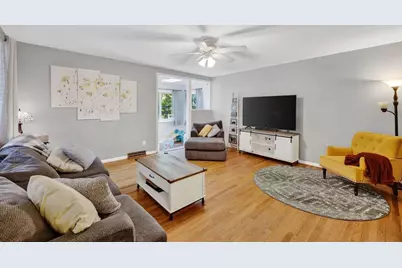 18 Ellie Circle, Madison, WI 53714 - Photo 5