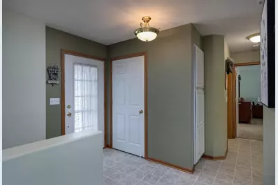 113 Mark Drive, Johnson Creek, WI 53038 - Photo 5