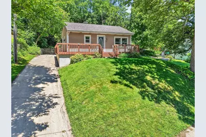 608 W Capitol Drive, Hartland, WI 53029 - Photo 43
