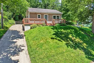 608 W Capitol Dr, Hartland, WI 53029 - Photo 43