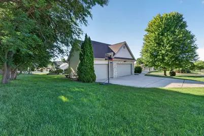 211 N Heatherstone Drive, Sun Prairie, WI 53590 - Photo 43