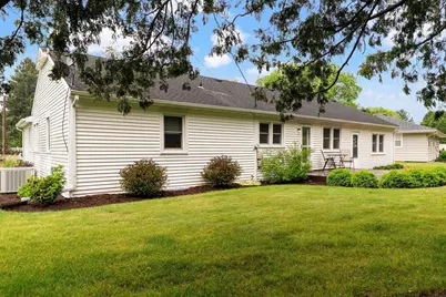 433 Seminole Road, Janesville, WI 53545 - Photo 41