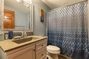 1118 Newport Ln, Holmen, WI 54636 - Photo 25