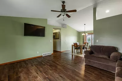 1118 Newport Lane, Holmen, WI 54636 - Photo 3