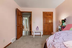 1118 Newport Ln, Holmen, WI 54636 - Photo 17