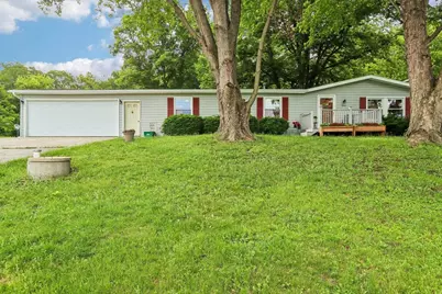2232 Tower Drive, Stoughton, WI 53589 - Photo 5