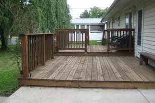 1111 S 5th St, Prairie Du Chien, WI 53821 - Photo 5