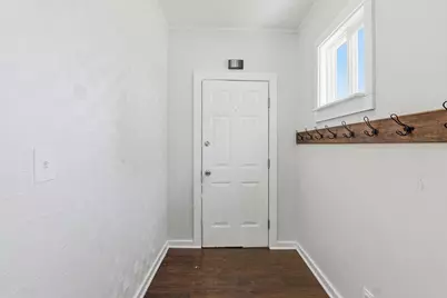 608 N Center Street, Beaver Dam, WI 53916 - Photo 9