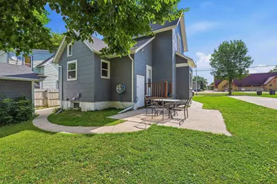 608 N Center Street, Beaver Dam, WI 53916 - Photo 17