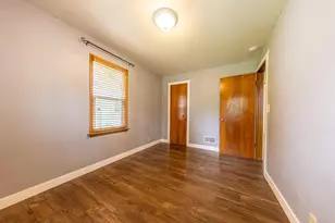1021 S Terrace St, Janesville, WI 53546 - Photo 13