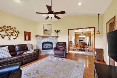 2017 W Milwaukee Street, Stoughton, WI 53589 - Photo 17
